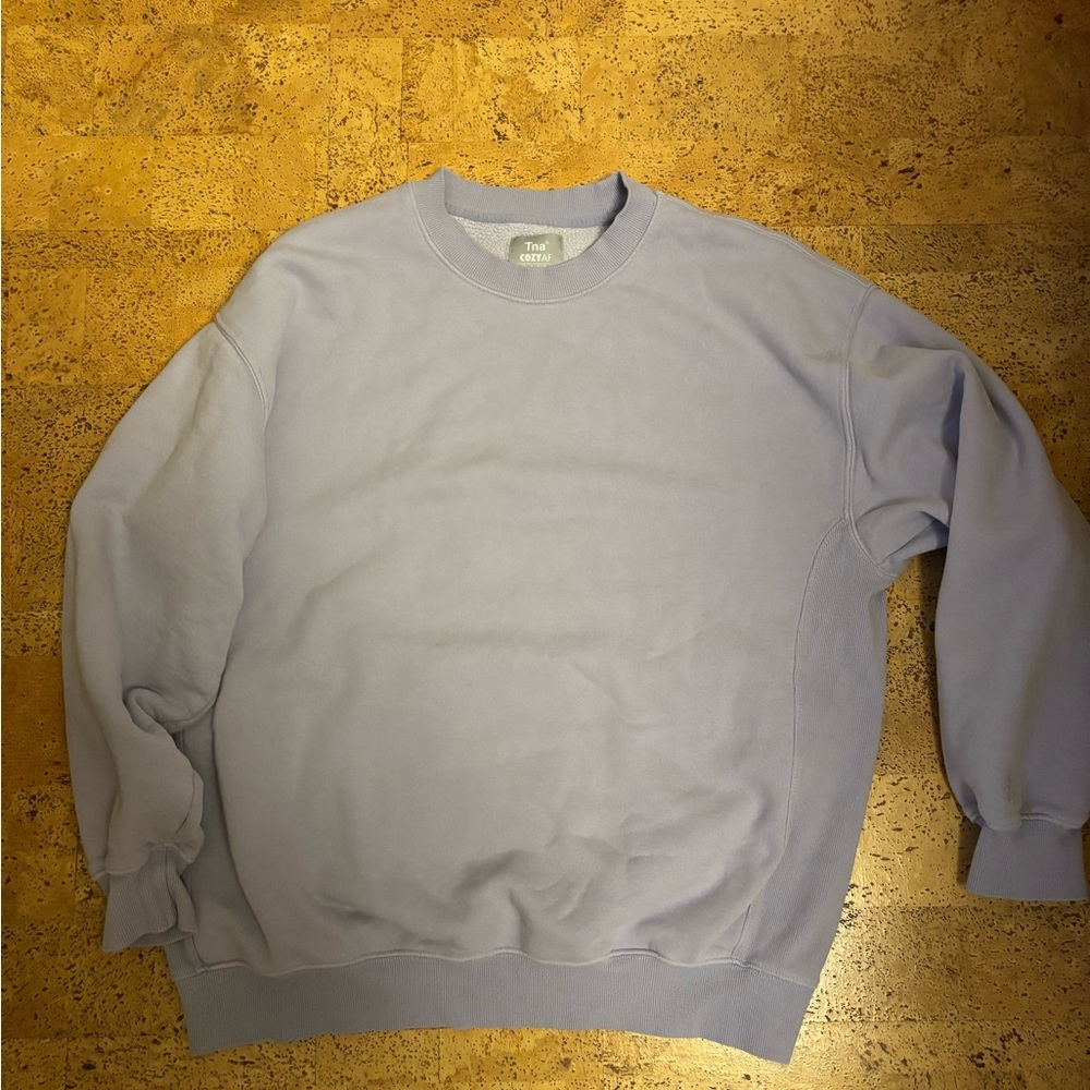 Aritzia tna oversized sweatshirt Size: 1